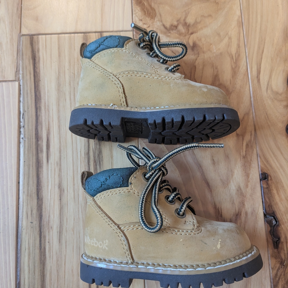 Weebok Baby Boots - Picture 7 of 10